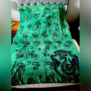 Vera Bradley, Harry Potter, Slytherin blanket